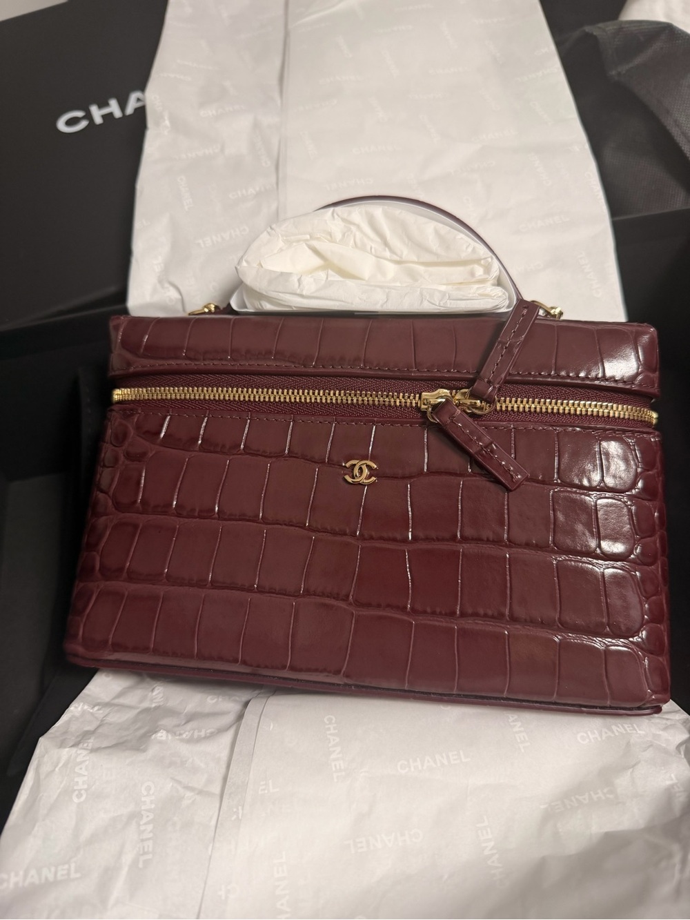 CHANEL Burgundy Croc-Embossed Leather slim vanity with Gold Hardware